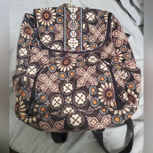 Vera Beadley Floral Patterned Backpack With wallet